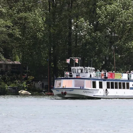 Carlotta In Der Seeblick Apartman Bad Saarow